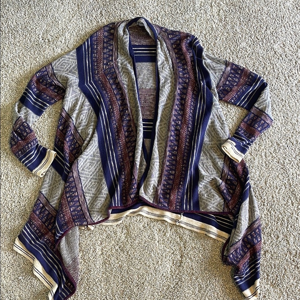 Flowy Geometric Cardigan